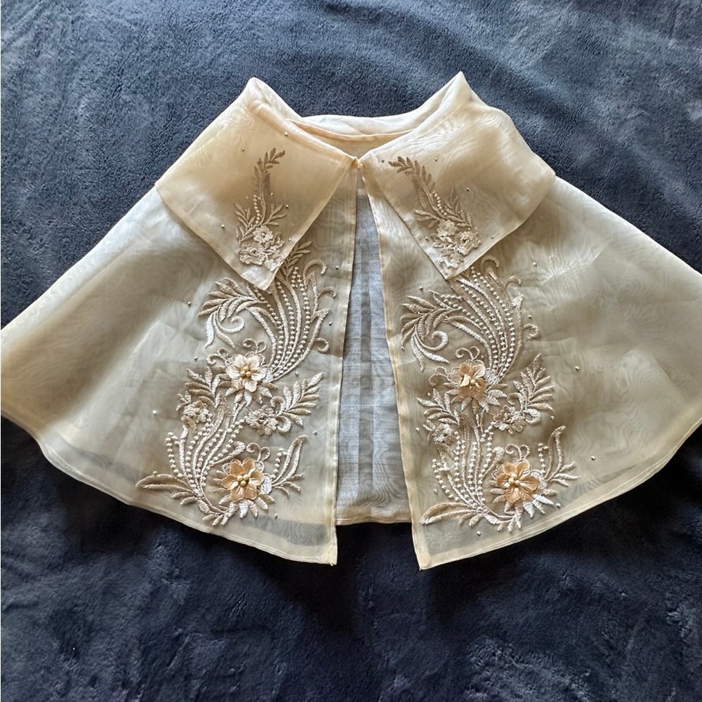 Filipiniana Alampay
